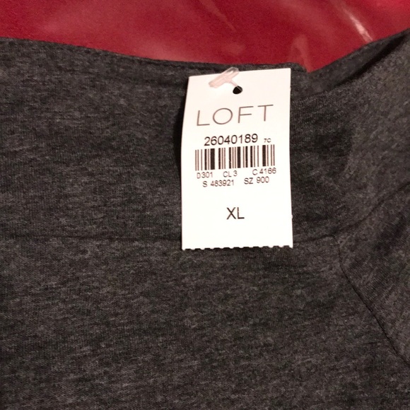 NWT Gray off the shoulder top! - Picture 2 of 2